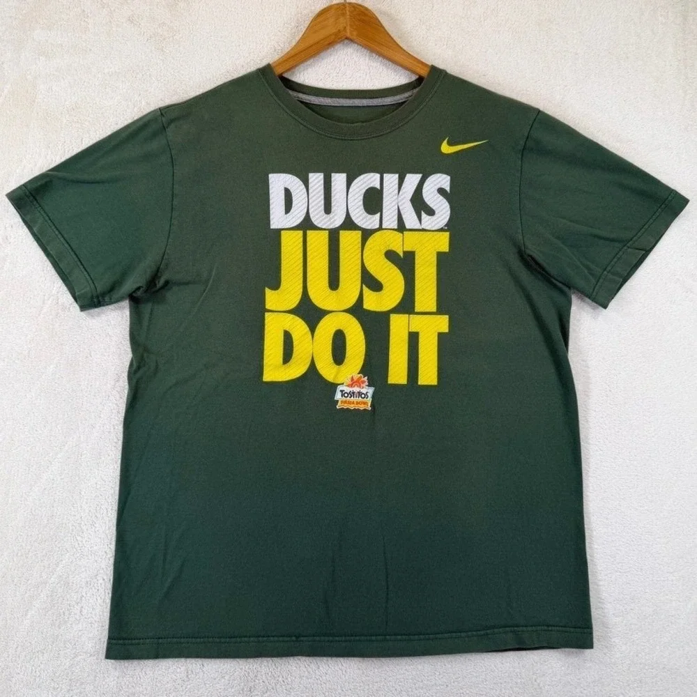 Nike Oregon Ducks Just Do It Tostitos Fiesta Bowl T-Shirt Green Mens Large NCAA